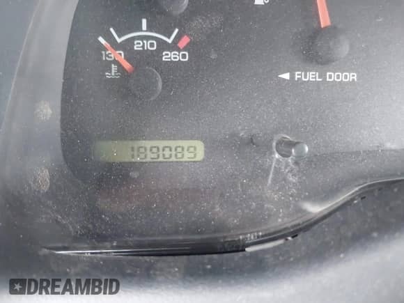 1998 Dodge Dakota z VIN 1B7FL26P6WS720336, wystawiony jako IAAI lot #42524739 z przebiegiem 189 089 mil mil oraz . Historia ofert i sprzedaży dostępna na DreamBid. Obrazek 15.