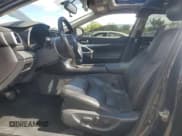 ✅ 2017 Nissan Maxima SL • VIN: 1N4AA6APXHC369092 • Lot: 71640615. Wystawiony na Copart z przebiegiem 123 202 mil. Bezpłatny archiwum sprzedaży aukcyjnych z USA i szczegółowy raport historii pojazdu na DreamBid. Zdjęcie 7.