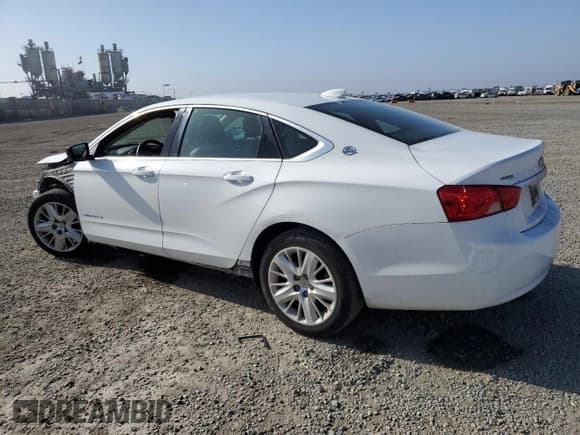 ✅ 2016 Chevrolet Impala LS • VIN: 2G11X5SA9G9176573 • Лот: 73610194. Опубликован ранее на Copart с пробегом 82 175 миль. Бесплатный доступ к архиву аукционных продаж из США и подробный отчёт об истории автомобиля на DreamBid. Изображение 2.