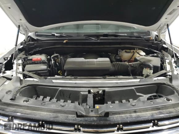 ✅ 2023 Chevrolet Suburban Premier • VIN: 1GNSKFKD2PR328619 • Lot: 74040644. Wystawiony na Copart z przebiegiem 42 163 mil. Bezpłatny archiwum sprzedaży aukcyjnych z USA i szczegółowy raport historii pojazdu na DreamBid. Zdjęcie 12.