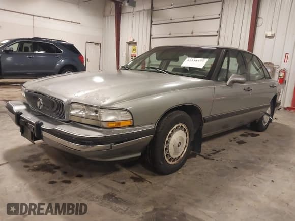 ✅ 1994 Buick LeSabre Custom • VIN: 1G4HP52L4RH519940 • Lot: 42118377. Listed on IAAI with 138,888 mi. Free auction sales archive from the USA and detailed vehicle history report at DreamBid. Image 2.