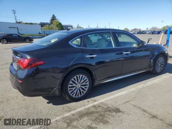 ✅ 2015 Infiniti Q70 • VIN: JN1BY1PR9FM830573 • Lot: 48071215. Listed on Copart with 57,378 mi. Free auction sales archive from the USA and detailed vehicle history report at DreamBid. Image 3.