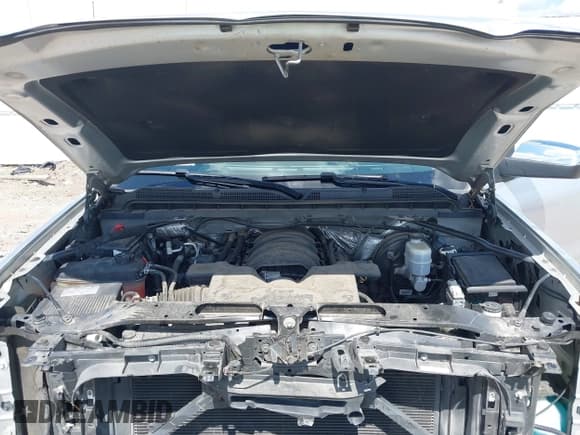 ✅ 2018 Chevrolet Silverado 1500 LTZ • VIN: 3GCUKSEC2JG186129 • Lot: 43319491. Wystawiony na IAAI z przebiegiem 140 452 mil. Bezpłatny archiwum sprzedaży aukcyjnych z USA i szczegółowy raport historii pojazdu na DreamBid. Zdjęcie 10.