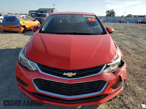 2017 Chevrolet Cruze LT с VIN 3G1BE6SMXHS554740, выставлен на аукционе Copart как лот 82614475 с пробегом 121 810 миль миль и Списание • Salvage title. История ставок и продаж доступна на DreamBid. Изображение 5.