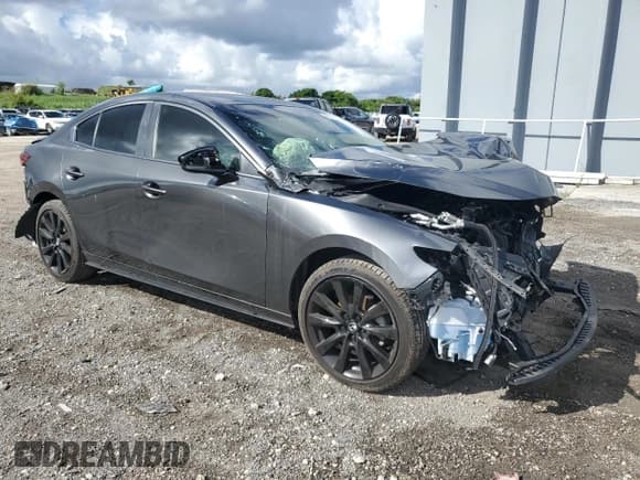 ✅ 2023 Mazda 3 S Select • VIN: 3MZBPABMXPM354221 • Lot: 82290785. Wystawiony na Copart z przebiegiem Nie podano. Bezpłatny archiwum sprzedaży aukcyjnych z USA i szczegółowy raport historii pojazdu na DreamBid. Zdjęcie 4.