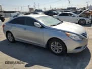 ✅ 2013 Hyundai Sonata GLS • VIN: 5NPEB4AC1DH620414 • Лот: 72951604. Опубликован ранее на Copart с пробегом 94 614 миль. Бесплатный доступ к архиву аукционных продаж из США и подробный отчёт об истории автомобиля на DreamBid. Изображение 4.