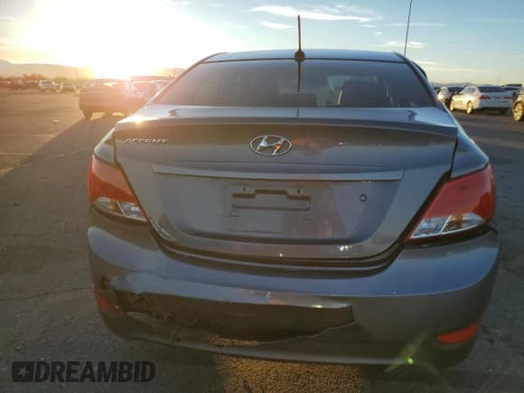 ✅ 2016 Hyundai Accent SE • VIN: KMHCT4AE4GU083744 • Лот: 80340064. Опубликован ранее на Copart с пробегом 93 048 миль. Бесплатный доступ к архиву аукционных продаж из США и подробный отчёт об истории автомобиля на DreamBid. Изображение 6.