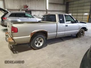✅ 2000 Chevrolet S-10 LS • VIN: 1GCCS1944Y8179529 • Лот: 53308285. Опубликован ранее на Copart с пробегом 130 391 миль. Бесплатный доступ к архиву аукционных продаж из США и подробный отчёт об истории автомобиля на DreamBid. Изображение 3.