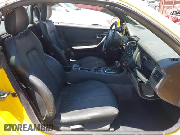 ✅ 1999 Mercedes-Benz SLK 230/320 • VIN: WDBKK47F7XF131839 • Lot: 42648299. Wystawiony na IAAI z przebiegiem 124 630 mil. Bezpłatny archiwum sprzedaży aukcyjnych z USA i szczegółowy raport historii pojazdu na DreamBid. Zdjęcie 8.