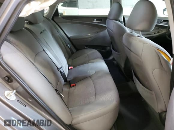 ✅ 2014 Hyundai Sonata GLS • VIN: 5NPEB4AC0EH890686 • Lot: 72379294. Listed on Copart with 175,607 mi. Free auction sales archive from the USA and detailed vehicle history report at DreamBid. Image 10.