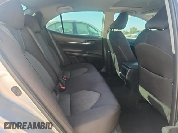 ✅ 2024 Toyota Camry LE • VIN: 4T1R11AK7RU898432 • Lot: 91261705. Wystawiony na Copart z przebiegiem 54 388 mil. Bezpłatny archiwum sprzedaży aukcyjnych z USA i szczegółowy raport historii pojazdu na DreamBid. Zdjęcie 10.