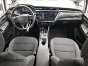 ✅ 2023 Chevrolet Bolt EV 1LT • VIN: 1G1FW6S05P4186400 • Lot: 73487924. Wystawiony na Copart z przebiegiem 23 387 mil. Bezpłatny archiwum sprzedaży aukcyjnych z USA i szczegółowy raport historii pojazdu na DreamBid. Zdjęcie 8.