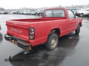 ✅ 1988 Chevrolet S-10 • VIN: 1GCBS14E0J2163624 • Лот: 41592499. Опубликован ранее на IAAI с пробегом 163 143 миль. Бесплатный доступ к архиву аукционных продаж из США и подробный отчёт об истории автомобиля на DreamBid. Изображение 4.