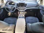 ✅ 2018 Chevrolet Volt LT • VIN: 1G1RC6S58JU155120 • Lot: 38378274. Wystawiony na Copart z przebiegiem 26 663 mil. Bezpłatny archiwum sprzedaży aukcyjnych z USA i szczegółowy raport historii pojazdu na DreamBid. Zdjęcie 8.