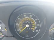 ✅ 1988 Mercedes-Benz 560 SL • VIN: WDBBA48D0JA088479 • Lot: 41272731. Listed on IAAI with 91,858 mi. Free auction sales archive from the USA and detailed vehicle history report at DreamBid. Image 15.