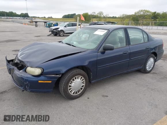 ✅ 2000 Chevrolet Malibu • VIN: 1G1ND52J4Y6291469 • Lot: 43268089. Listed on IAAI with 111,984 mi. Free auction sales archive from the USA and detailed vehicle history report at DreamBid. Image 2.