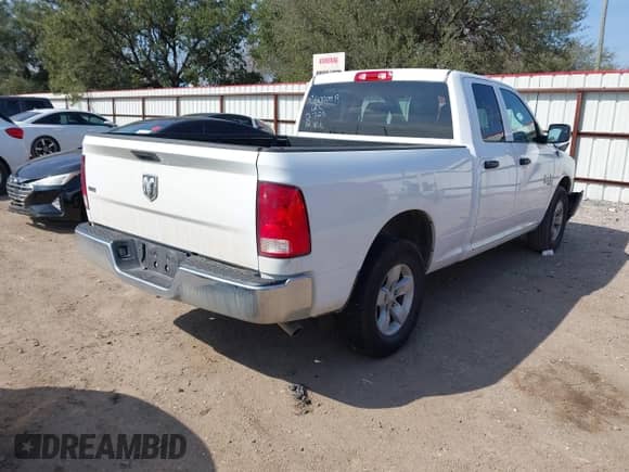 2024 Ram 1500 SLT with VIN 1C6RR6GG3RS128728, listed as a IAAI auction lot 41598041 with 24,872 mi miles and . Bid and sale history available at DreamBid. Image 4.