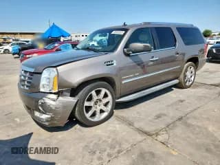 ✅ 2014 Cadillac Escalade ESV Luxury • VIN: 1GYS4HEF9ER223806 • Lot: 69805065. Listed on Copart with 158,165 mi. Free auction sales archive from the USA and detailed vehicle history report at DreamBid. Image 1.