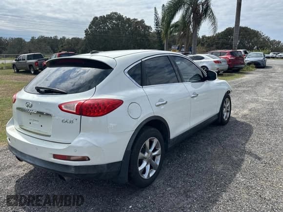 ✅ 2008 Infiniti EX Journey • VIN: JNKAJ09E18M300455 • Lot: 76801564. Wystawiony na Copart z przebiegiem 203 401 mil. Bezpłatny archiwum sprzedaży aukcyjnych z USA i szczegółowy raport historii pojazdu na DreamBid. Zdjęcie 4.