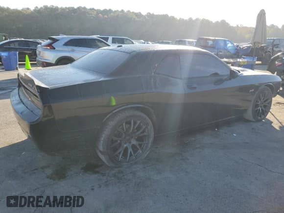 ✅ 2013 Dodge Challenger R/T Plus • VIN: 2C3CDYBT6DH729357 • Lot: 76584954. Wystawiony na Copart z przebiegiem 134 317 mil. Bezpłatny archiwum sprzedaży aukcyjnych z USA i szczegółowy raport historii pojazdu na DreamBid. Zdjęcie 3.