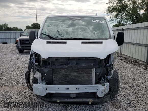 ✅ 2020 Ford Transit Passenger XL • VIN: 1FMZK1Y85LKA10660 • Lot: 58628794. Wystawiony na Copart z przebiegiem 55 948 mil. Bezpłatny archiwum sprzedaży aukcyjnych z USA i szczegółowy raport historii pojazdu na DreamBid. Zdjęcie 5.