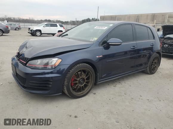 ✅ 2016 Volkswagen Golf GTI SE • VIN: 3VW5T7AU9GM034952 • Lot: 46992825. Wystawiony na Copart z przebiegiem 177 095 mil. Bezpłatny archiwum sprzedaży aukcyjnych z USA i szczegółowy raport historii pojazdu na DreamBid. Zdjęcie 1.