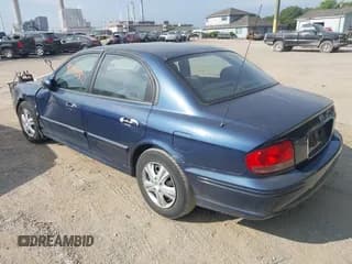 ✅ 2004 Hyundai Sonata • VIN: KMHWF25S54A964586 • Lot: 42969811. Listed on IAAI with 181,778 mi. Free auction sales archive from the USA and detailed vehicle history report at DreamBid. Image 3.