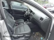 ✅ 2011 Volkswagen Jetta SE • VIN: 3VWDZ7AJ6BM321447 • Lot: 42512639. Listed on IAAI with 218,929 mi. Free auction sales archive from the USA and detailed vehicle history report at DreamBid. Image 5.