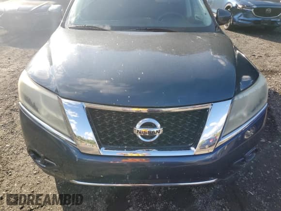 ✅ 2014 Nissan Pathfinder S • VIN: 5N1AR2MM7EC717600 • Lot: 83887535. Listed on Copart with 194,708 mi. Free auction sales archive from the USA and detailed vehicle history report at DreamBid. Image 12.