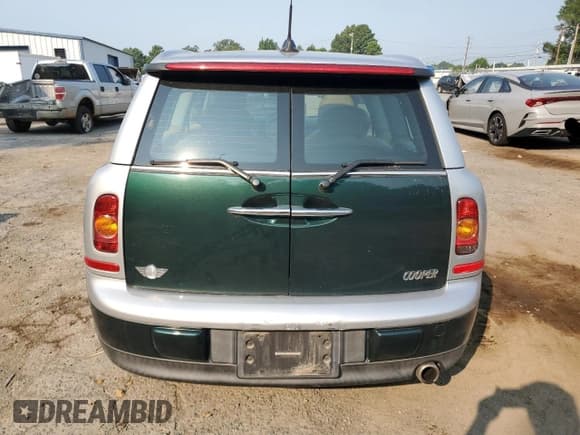 ✅ 2009 MINI Clubman • VIN: WMWML33579TX50456 • Lot: 67868765. Listed on Copart with 121,720 mi. Free auction sales archive from the USA and detailed vehicle history report at DreamBid. Image 6.