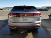 ✅ 2025 Volkswagen Atlas SE • VIN: 1V2WE2CA5SC205213 • Lot: 84228585. Wystawiony na Copart z przebiegiem 20 509 mil. Bezpłatny archiwum sprzedaży aukcyjnych z USA i szczegółowy raport historii pojazdu na DreamBid. Zdjęcie 6.