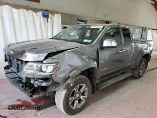 2018 Chevrolet Colorado 4WD Z71 with VIN 1GCHTDEN1J1284367, listed as a Copart auction lot 77316824 with 43,383 mi miles and Salvage title. Bid and sale history available at DreamBid. Image 1.