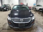 ✅ 2009 Volkswagen CC 4Motion • VIN: WVWGU73C59E547962 • Lot: 88816315. Wystawiony na Copart z przebiegiem 162 802 mil. Bezpłatny archiwum sprzedaży aukcyjnych z USA i szczegółowy raport historii pojazdu na DreamBid. Zdjęcie 5.