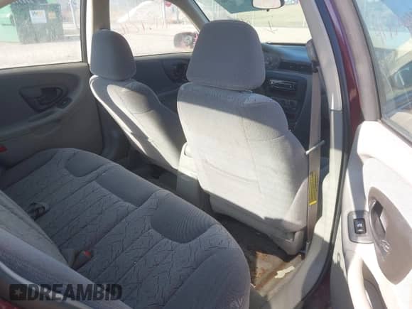 ✅ 2001 Chevrolet Malibu LS • VIN: 1G1NE52J416259673 • Lot: 41757296. Wystawiony na IAAI z przebiegiem 83 768 mil mil. Skorzystaj z bezpłatnego archiwum sprzedaży aukcyjnych z USA i zobacz szczegółowy raport historii pojazdu na DreamBid. Zdjęcie 8.