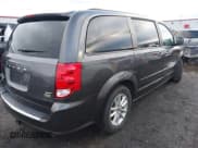 ✅ 2015 Dodge Grand Caravan SXT • VIN: 2C4RDGCG2FR526965 • Lot: 43603267. Wystawiony na IAAI z przebiegiem 131 847 mil. Bezpłatny archiwum sprzedaży aukcyjnych z USA i szczegółowy raport historii pojazdu na DreamBid. Zdjęcie 4.