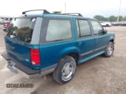 ✅ 1994 Ford Explorer Eddie Bauer • VIN: 1FMDU34X8RUE72074 • Lot: 42738965. Listed on IAAI with 87,431 mi. Free auction sales archive from the USA and detailed vehicle history report at DreamBid. Image 4.