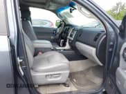 ✅ 2008 Toyota Sequoia Limited • VIN: 5TDBY68A38S014176 • Лот: 42255375. Опубликован ранее на IAAI с пробегом 204 282 миль. Бесплатный доступ к архиву аукционных продаж из США и подробный отчёт об истории автомобиля на DreamBid. Изображение 5.