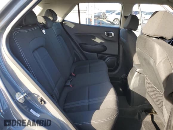 ✅ 2021 Hyundai Venue SEL • VIN: KMHRC8A38MU100167 • Lot: 45690035. Listed on Copart with 35,104 mi. Free auction sales archive from the USA and detailed vehicle history report at DreamBid. Image 11.