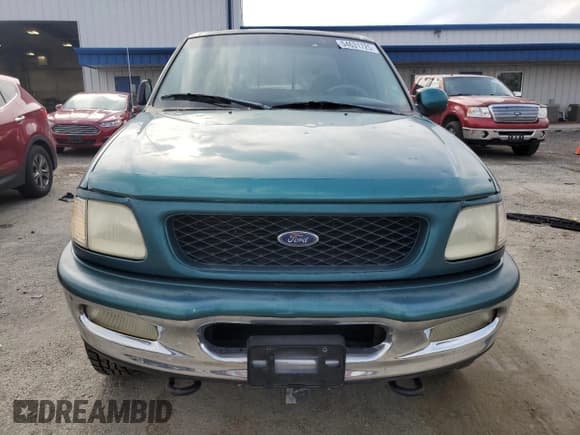 ✅ 1998 Ford F-150 XL • VIN: 1FTZX08W3WKA23376 • Лот: 54631725. Опубликован ранее на Copart с пробегом 137 896 миль. Бесплатный доступ к архиву аукционных продаж из США и подробный отчёт об истории автомобиля на DreamBid. Изображение 5.