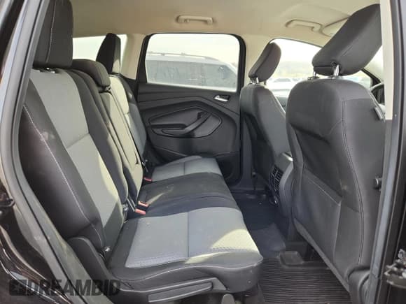 ✅ 2019 Ford Escape SE • VIN: 1FMCU9GD0KUA71057 • Lot: 93626235. Wystawiony na Copart z przebiegiem 98 615 mil. Bezpłatny archiwum sprzedaży aukcyjnych z USA i szczegółowy raport historii pojazdu na DreamBid. Zdjęcie 10.