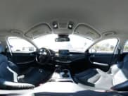 ✅ 2019 Kia Stinger • VIN: KNAE15LA4K6067735 • Лот: 43464465. Опубликован ранее на IAAI с пробегом 97 392 миль. Бесплатный доступ к архиву аукционных продаж из США и подробный отчёт об истории автомобиля на DreamBid. Изображение 18.