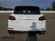 ✅ 2016 Porsche Cayenne • VIN: WP1AA2A29GLA06500 • Lot: 80151315. Wystawiony na Copart z przebiegiem 154 611 mil. Bezpłatny archiwum sprzedaży aukcyjnych z USA i szczegółowy raport historii pojazdu na DreamBid. Zdjęcie 6.