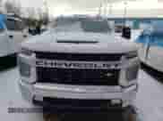 2021 Chevrolet Silverado 3500HD LT z VIN 1GC4YTEY5MF163725, wystawiony jako Copart lot #43392655 z przebiegiem 108 242 mil mil oraz Czysty tytuł • Clean title. Historia ofert i sprzedaży dostępna na DreamBid. Obrazek 5.