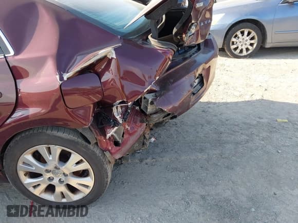 ✅ 2009 Toyota Avalon XL • VIN: 4T1BK36B59U324592 • Lot: 42902308. Wystawiony na IAAI z przebiegiem 79 811 mil. Bezpłatny archiwum sprzedaży aukcyjnych z USA i szczegółowy raport historii pojazdu na DreamBid. Zdjęcie 6.