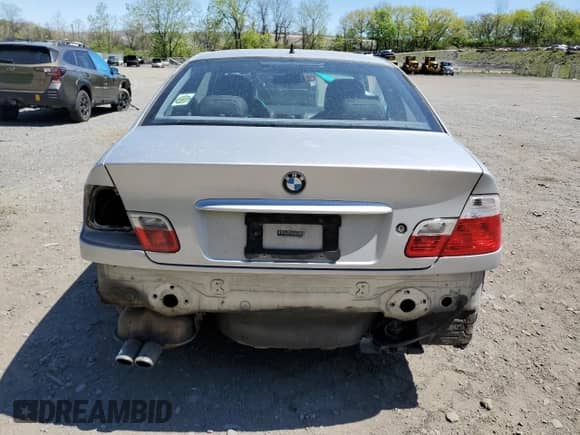 2000 BMW 3 Series 323Ci с VIN WBABM3345YJN83679, выставлен на аукционе Copart как лот 54029145 с пробегом 165 327 миль миль и Списание • Salvage title. История ставок и продаж доступна на DreamBid. Изображение 6.