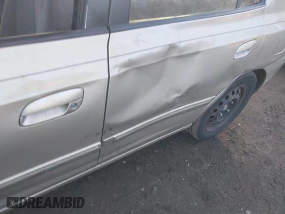 ✅ 2006 Hyundai Elantra GLS • VIN: KMHDN46D36U213574 • Lot: 41494370. Wystawiony na IAAI z przebiegiem Nie podano. Bezpłatny archiwum sprzedaży aukcyjnych z USA i szczegółowy raport historii pojazdu na DreamBid. Zdjęcie 6.