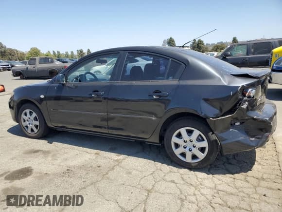 ✅ 2008 Mazda 3 i Sport • VIN: JM1BK12G281177819 • Лот: 60688765. Опубликован ранее на Copart с пробегом 225 864 миль. Бесплатный доступ к архиву аукционных продаж из США и подробный отчёт об истории автомобиля на DreamBid. Изображение 2.