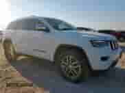 2018 Jeep Grand Cherokee Limited z VIN 1C4RJEBG6JC361857, wystawiony jako Copart lot #83971425 z przebiegiem 115 787 mil mil oraz Szkoda całkowita • Salvage title. Historia ofert i sprzedaży dostępna na DreamBid. Obrazek 4.