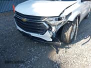 ✅ 2020 Chevrolet Traverse LT Cloth • VIN: 1GNERGKW5LJ327327 • Лот: 42955066. Опубликован ранее на IAAI с пробегом 61 624 миль. Бесплатный доступ к архиву аукционных продаж из США и подробный отчёт об истории автомобиля на DreamBid. Изображение 6.