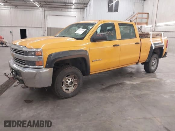 ✅ 2018 Chevrolet Silverado 2500HD Work Truck • VIN: 1GC1KUEG4JF173708 • Lot: 42516936. Listed on IAAI with 54,542 mi. Free auction sales archive from the USA and detailed vehicle history report at DreamBid. Image 2.